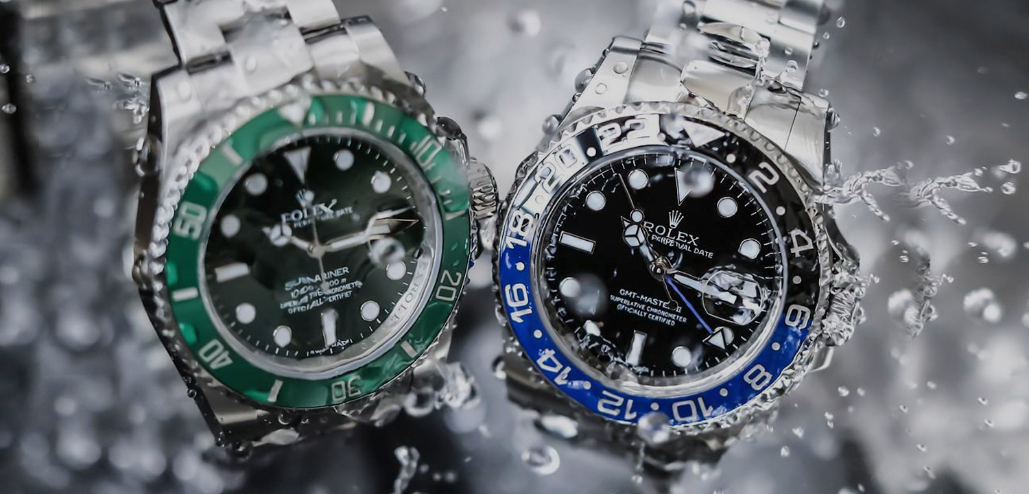 A Closer Look At The Rolex Hulk Submariner 116610LV - The Watch Company